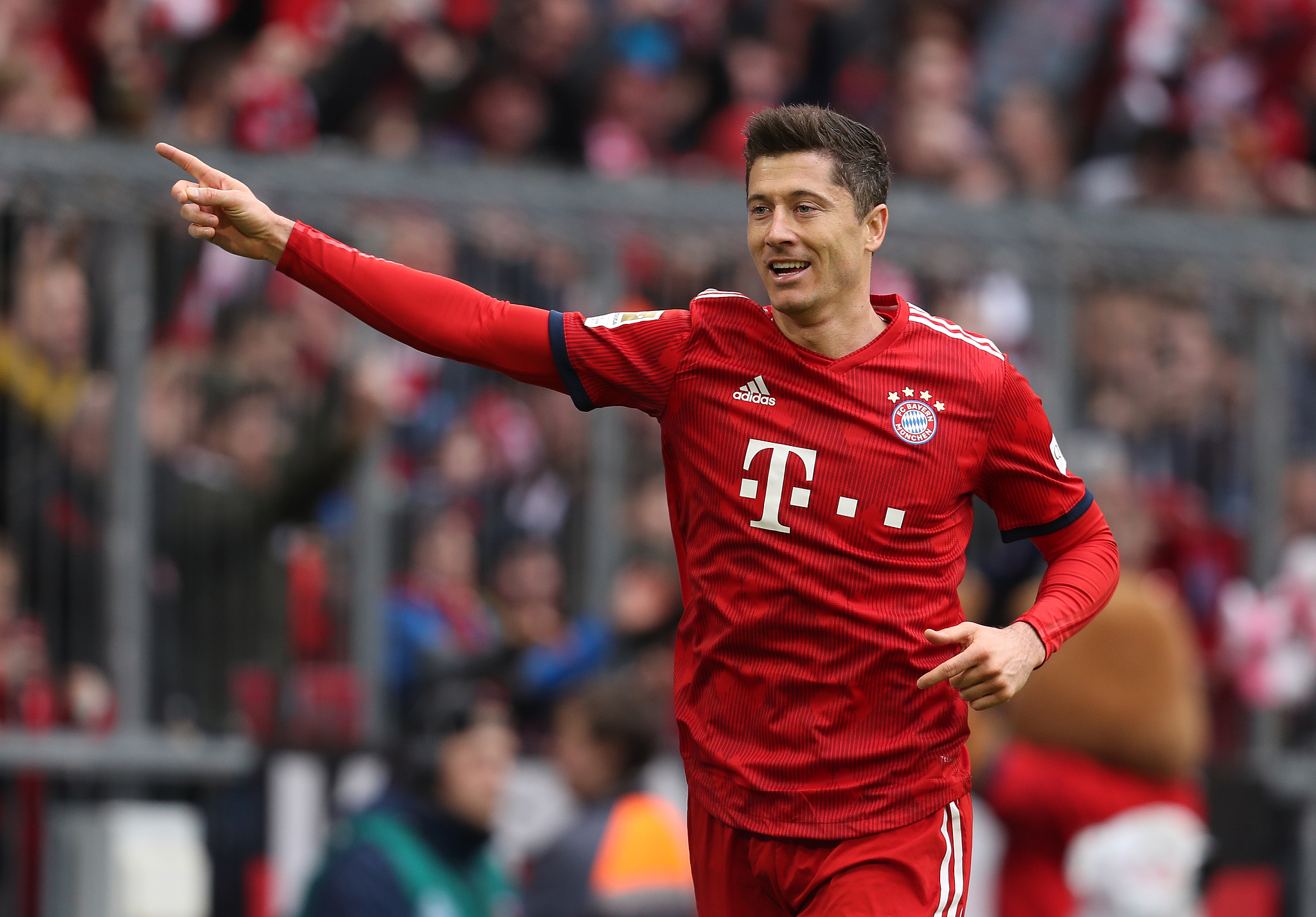 巅峰对决！西超杯决赛又见“国家德比”