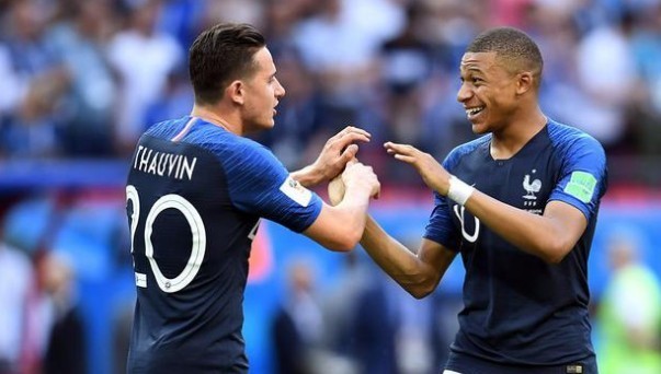 《COD》手游机器人太多引发不满：队里仅有一名真人