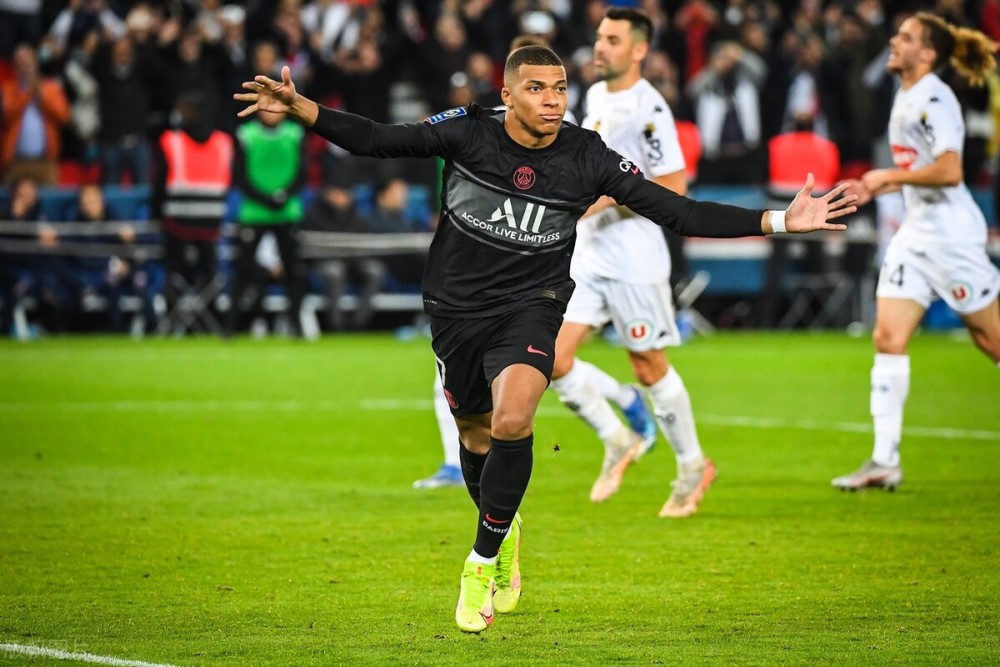 广东队外线手感回暖