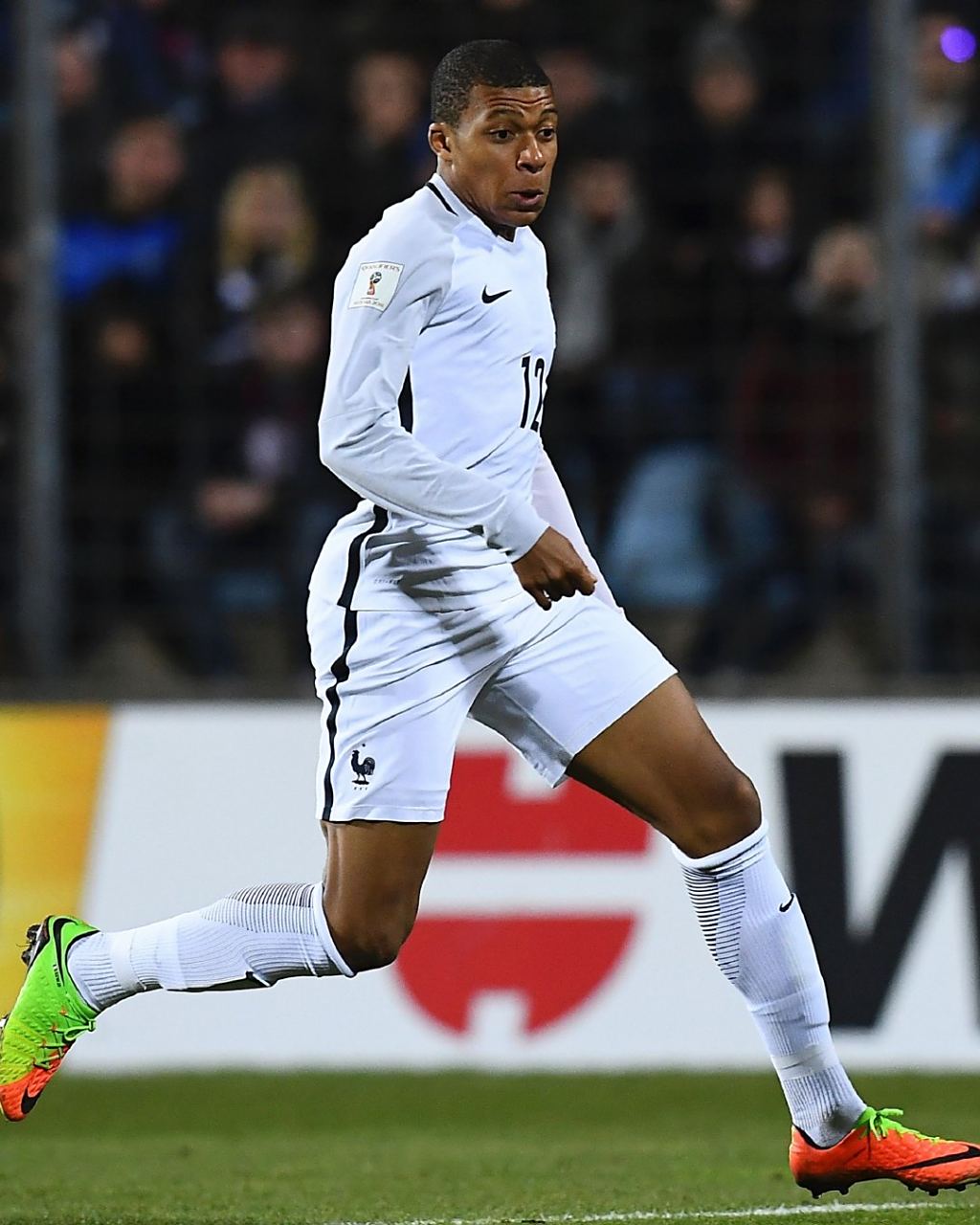 《王者荣耀》龙年新春版本“龙祐千载”PV 福利情报